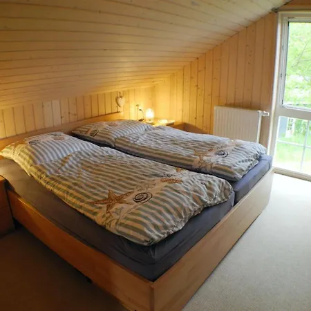 Ostseestrandhus - *