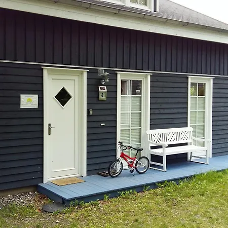 Ostseestrandhus - *